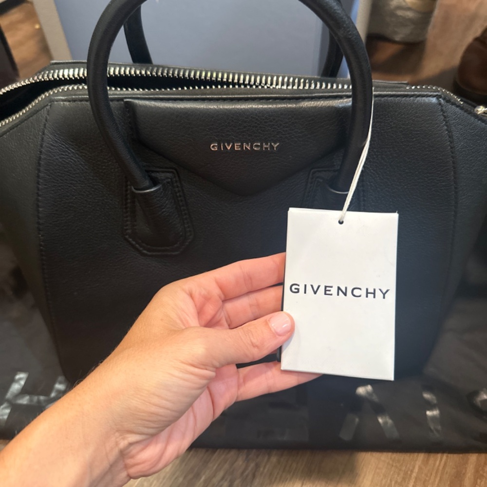 Purse - Picture 4 of 16
